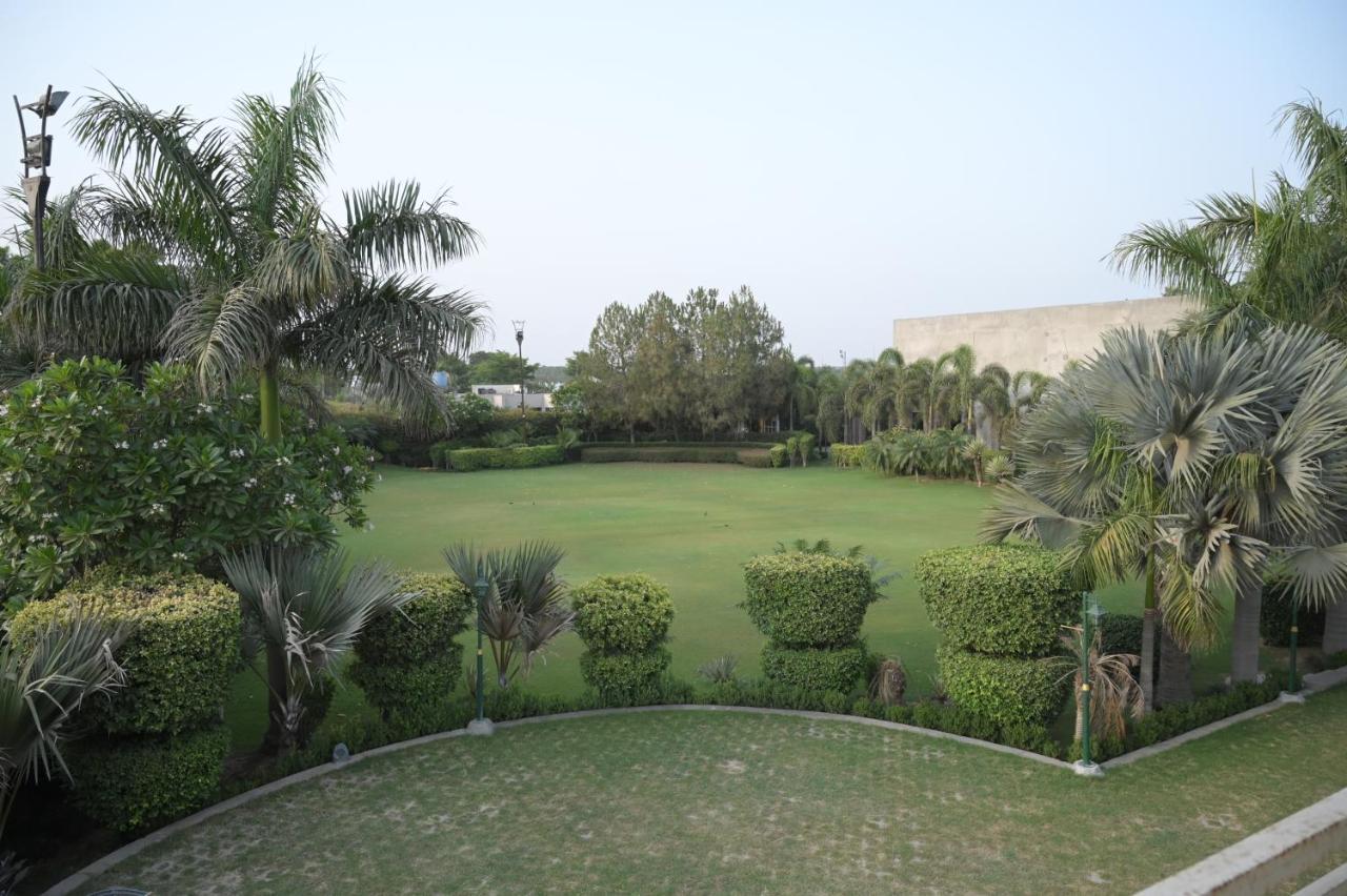 Kamal Resorts - The Luxury Of Being Yourself Ludhiana Exterior photo